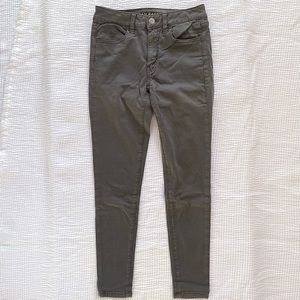 American Eagle Hi-Rise Jegging Super Stretch Pants